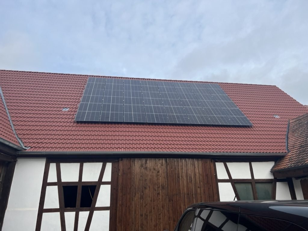 PV auf Fachwerkhaus